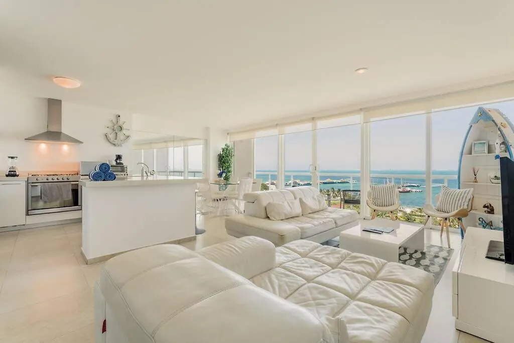 Marina Beachfront 2 Bdr By Casa Paraiso Cancun